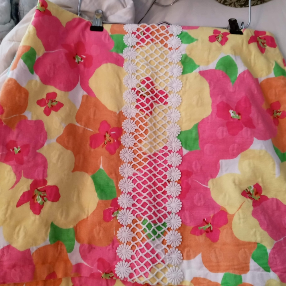 Lilly Pulitzer skirt